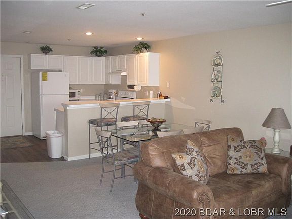 3rd image of 1481 Ledges Dr #1012