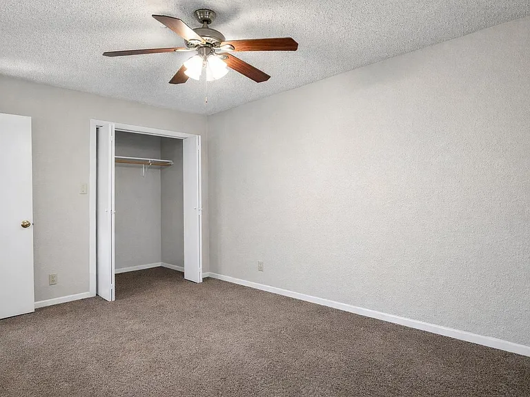 7518 Chaparral Run — Photo 5
