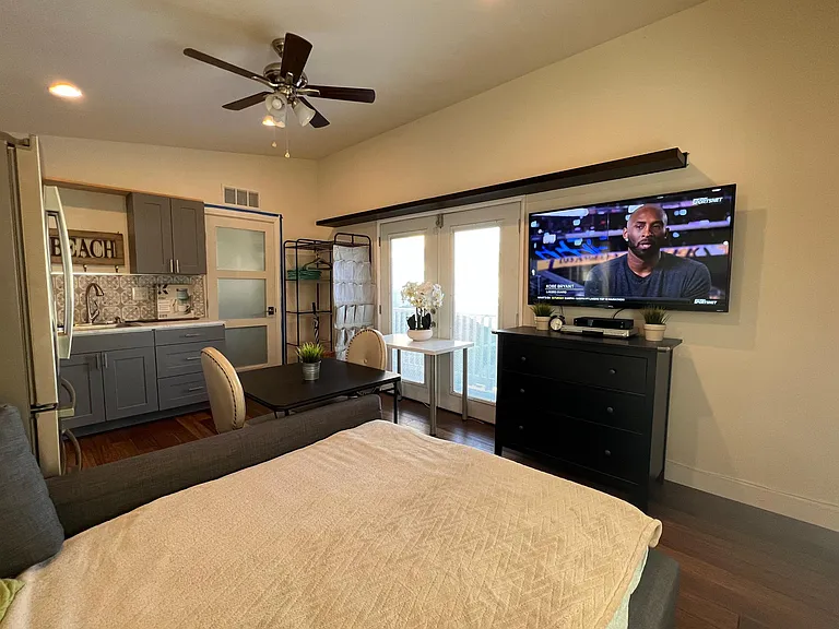 living space angle from sleeping area