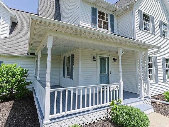 2nd image of 12385 Settlers Cove Ct
