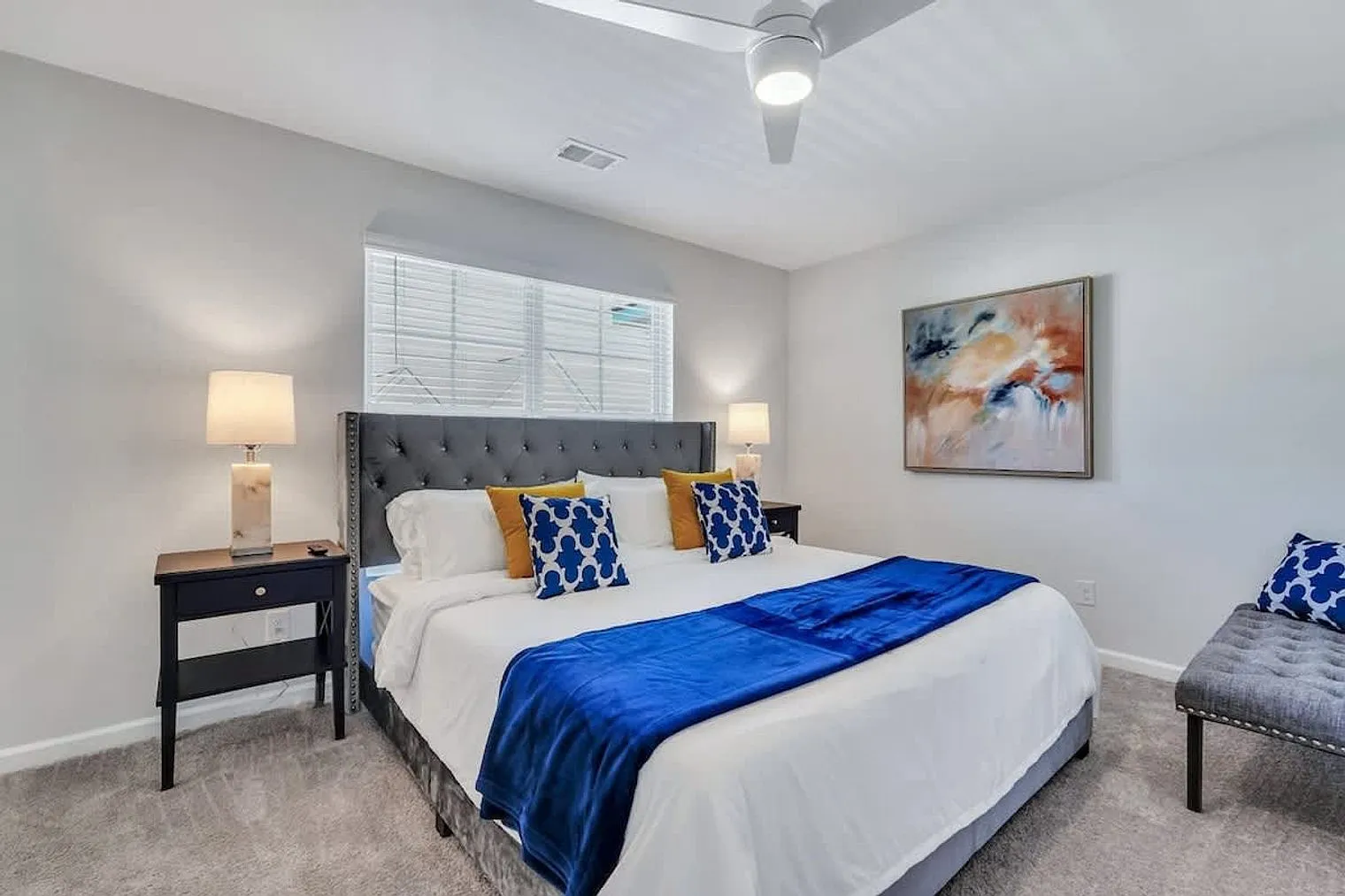 6 bed, 4.0 bath, 2906 sqft, $13,864 — Photo 4