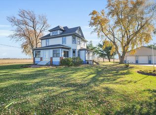 297 County Road 1600 N, Seymour, IL