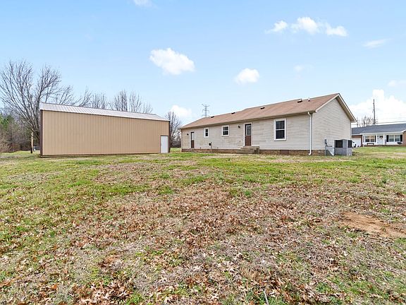 4th image of 533 Gainey Dr
