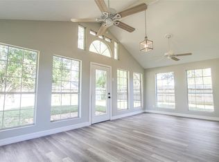 12019 Pompton Dr, Houston, TX 77089