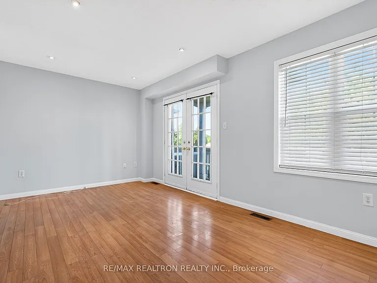 8 Toscana Dr — Photo 7
