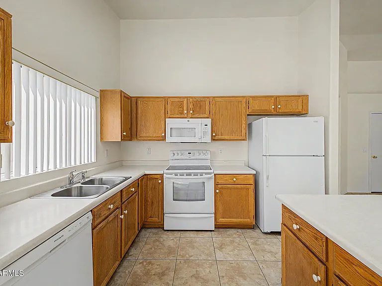 851 W Palo Verde St — Photo 16