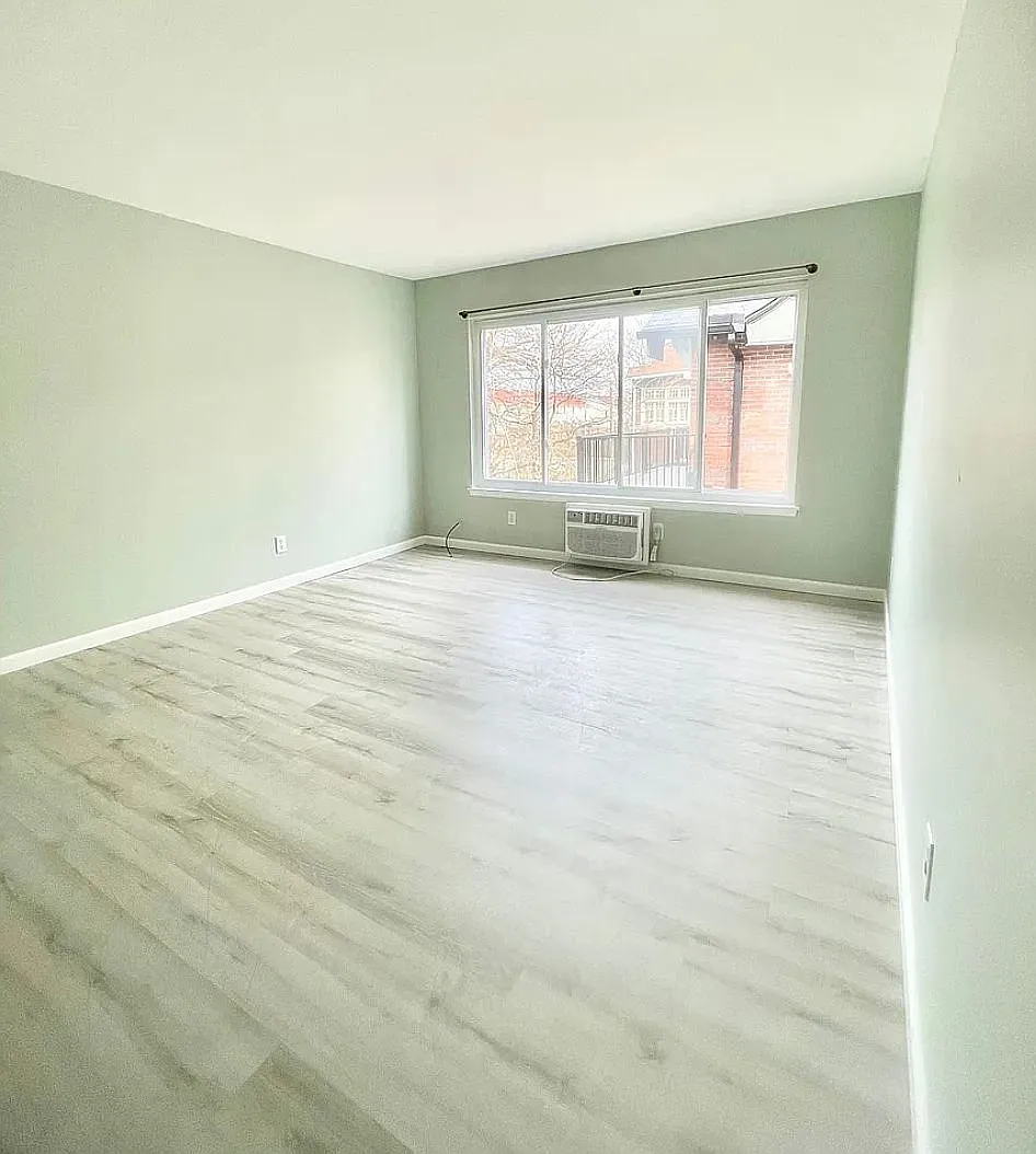 1 bed, 600 sqft, $990 — Photo 4