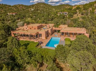96 Double Arrow Rd, Santa Fe, NM 87505