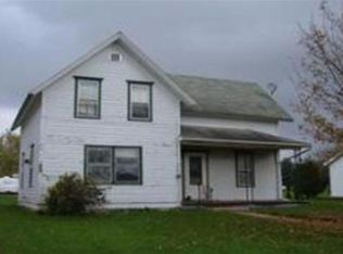 206 Main St, Adams, MN 55909