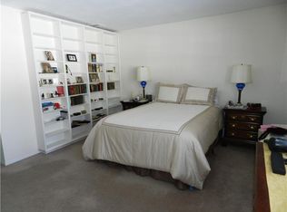 133 Guilford Ave, Oakdale, NY 11769