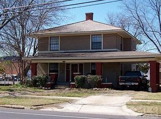 701 N Center St, Bonham, TX 75418