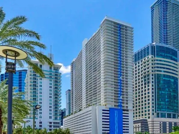 1200 Brickell Bay Dr APT 1507, Miami, FL 33131