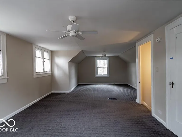 5630 N Delaware St — Photo 26