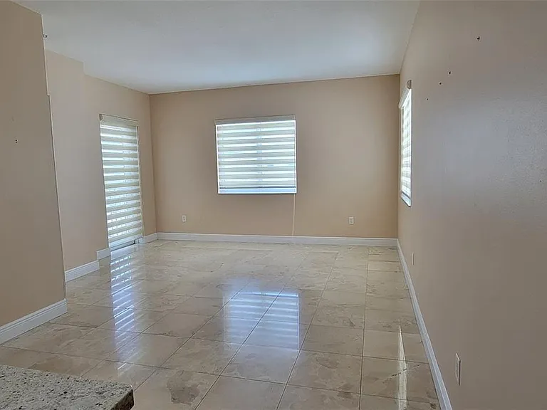 10 Aragon Ave #901 — Photo 4