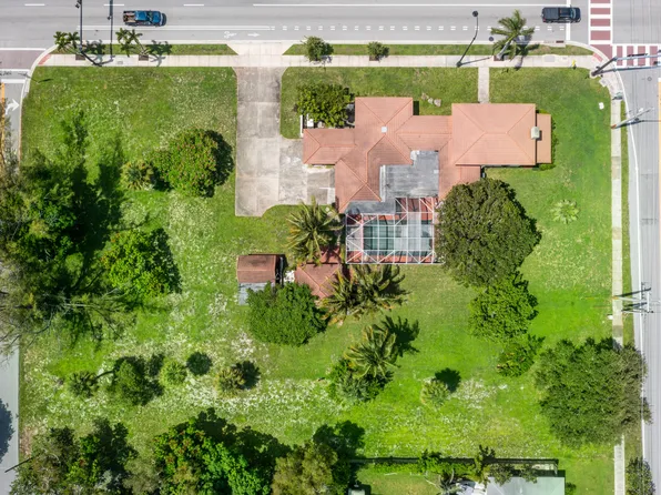 556 E Hillsboro Boulevard, Deerfield Beach, FL 33441