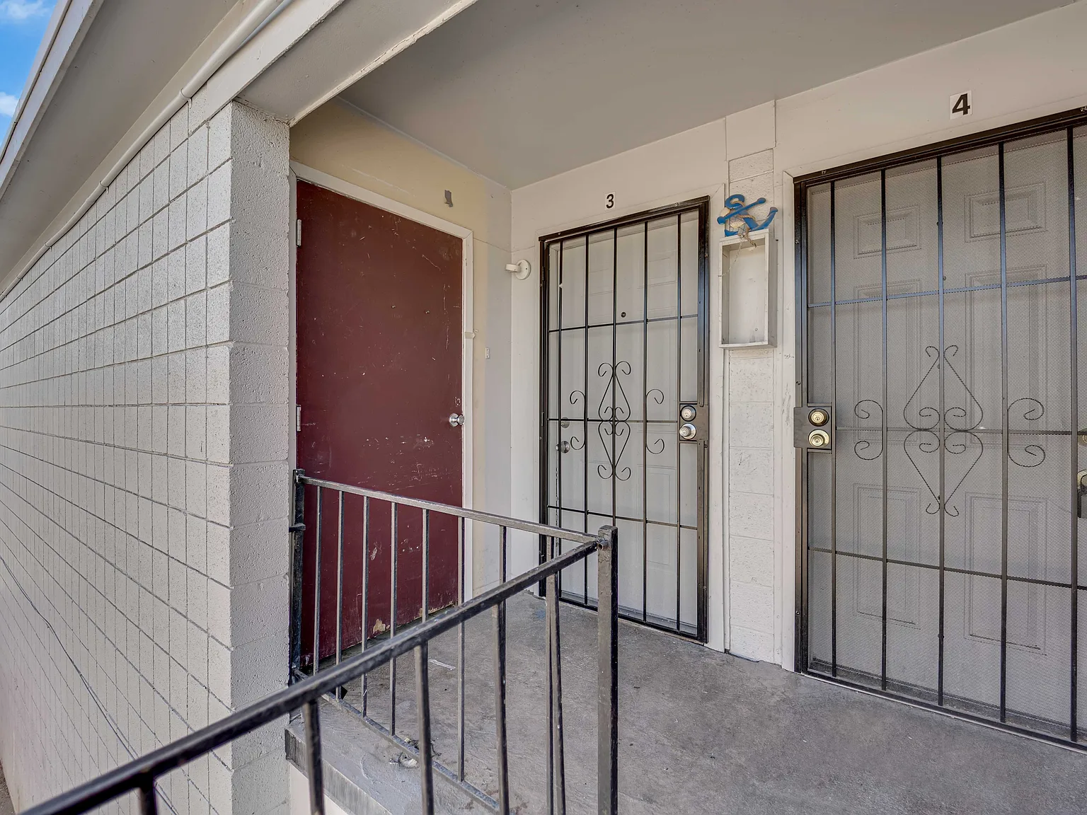 2908 Poplar Avenue - 3 — Photo 3
