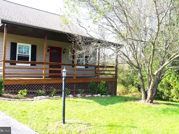 834 W Lamb St, Bellefonte, PA 16823