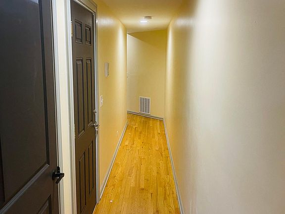 5th image of 4838 S Michigan Ave #4