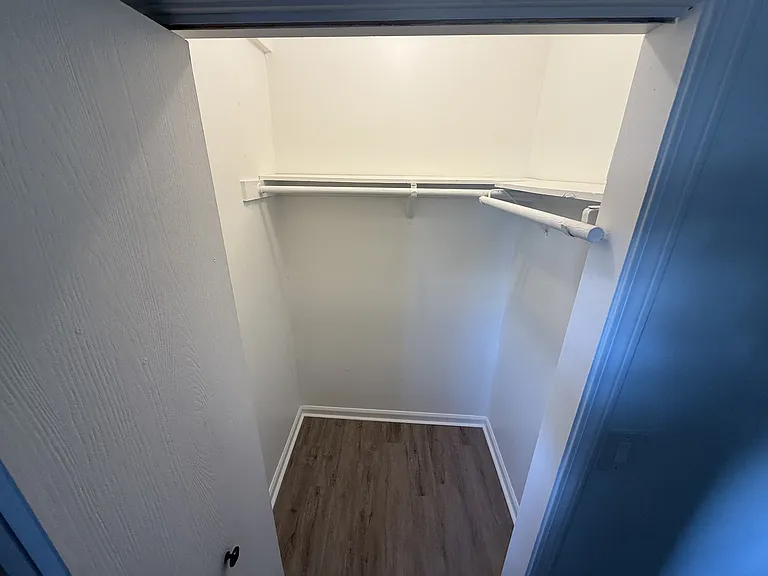 832 Atlantic St #4A — Photo 3