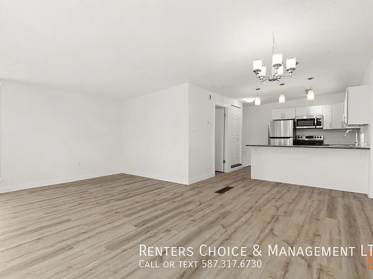 2805 Dunmore Rd SE #1 — Photo 4