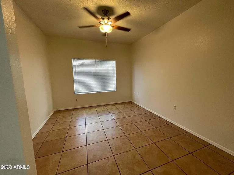 2035 S Elm St #117 — Photo 12