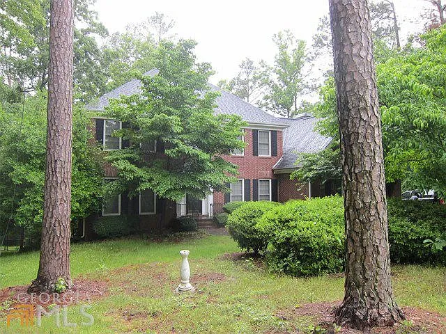 3505 Carrick Cir photo 1