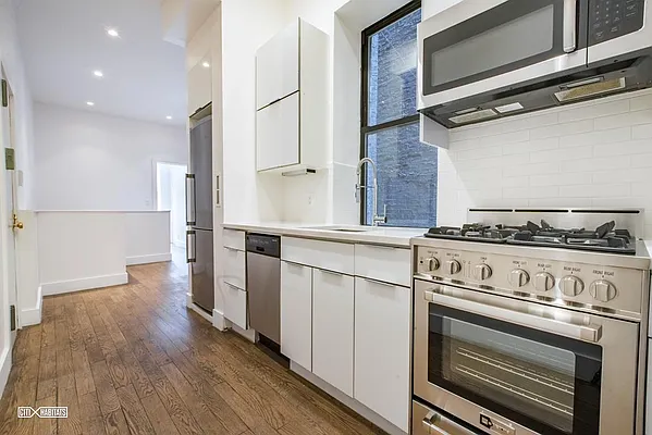 Rented by Citi Habitats | media 7