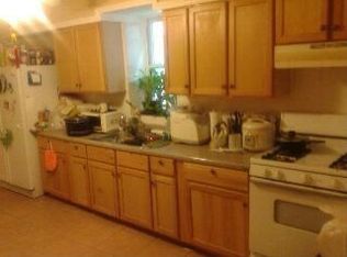 7 Ferry St, Trenton, NJ 08611
