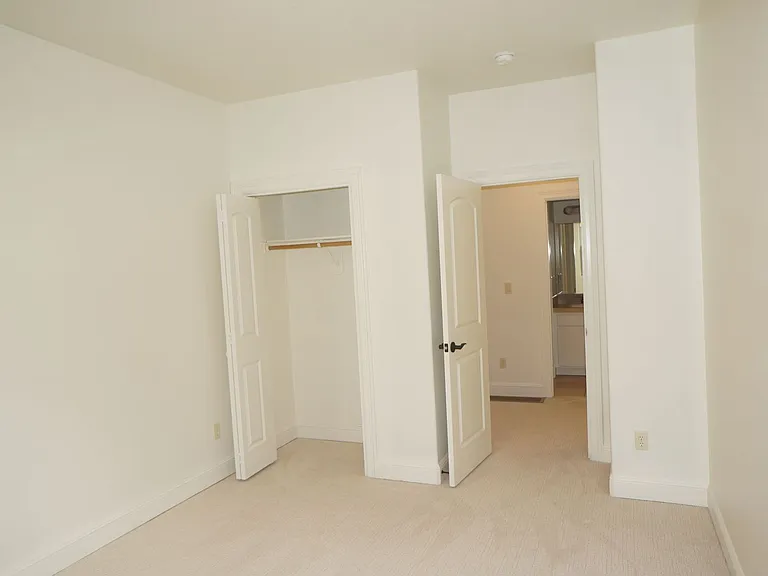 4139 NW Twilight Ter — Photo 34