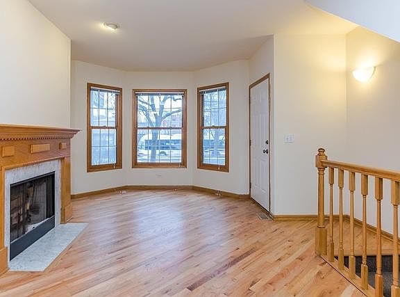 5th image of 3936 N Ashland Ave