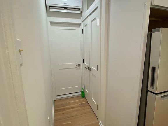 4th image of 845 N 26th St APT 1F