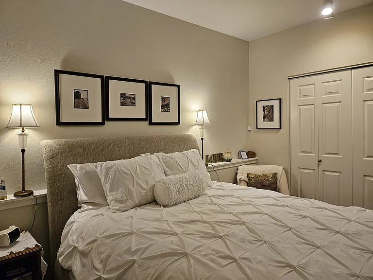 1219 6th Ave N #103 — Photo 8