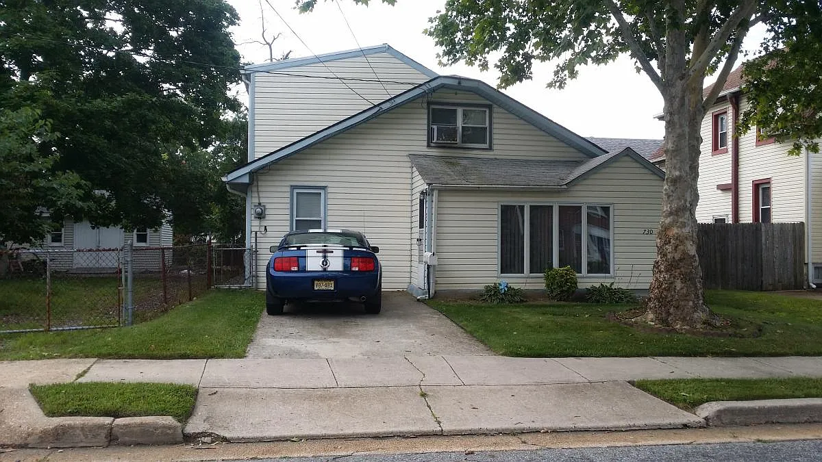 House - 730 Tatum St
