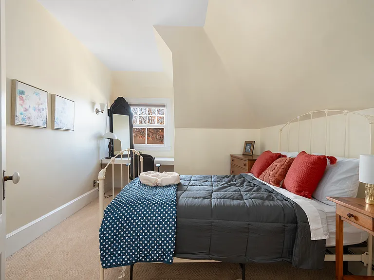 Full size bedroom 3d floor