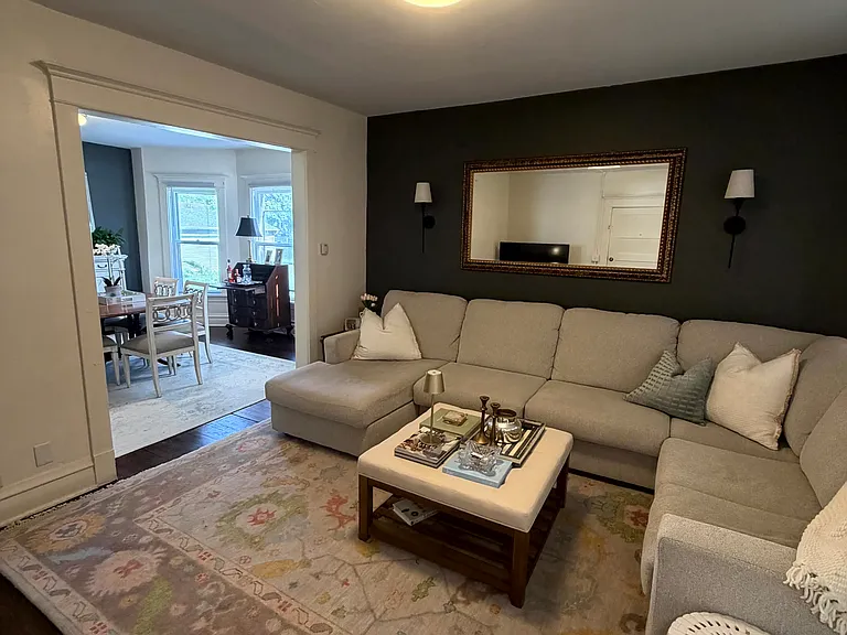 627 S Hale St #1 — Photo 1