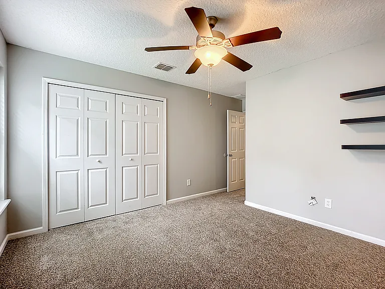 11383 Emilys Crossing Ct — Photo 38