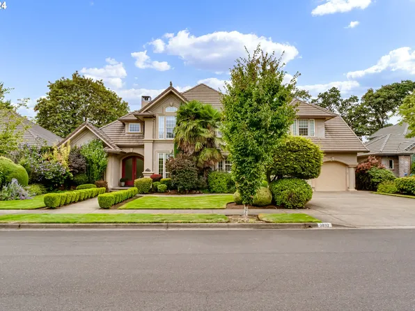 3892 Mirror Pond Way, Eugene, OR 97408