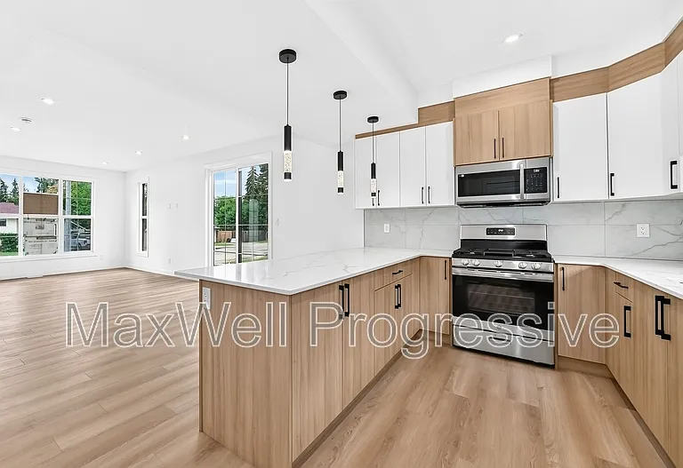 14510 95th Ave NW #MAIN FLOOR — Photo 7