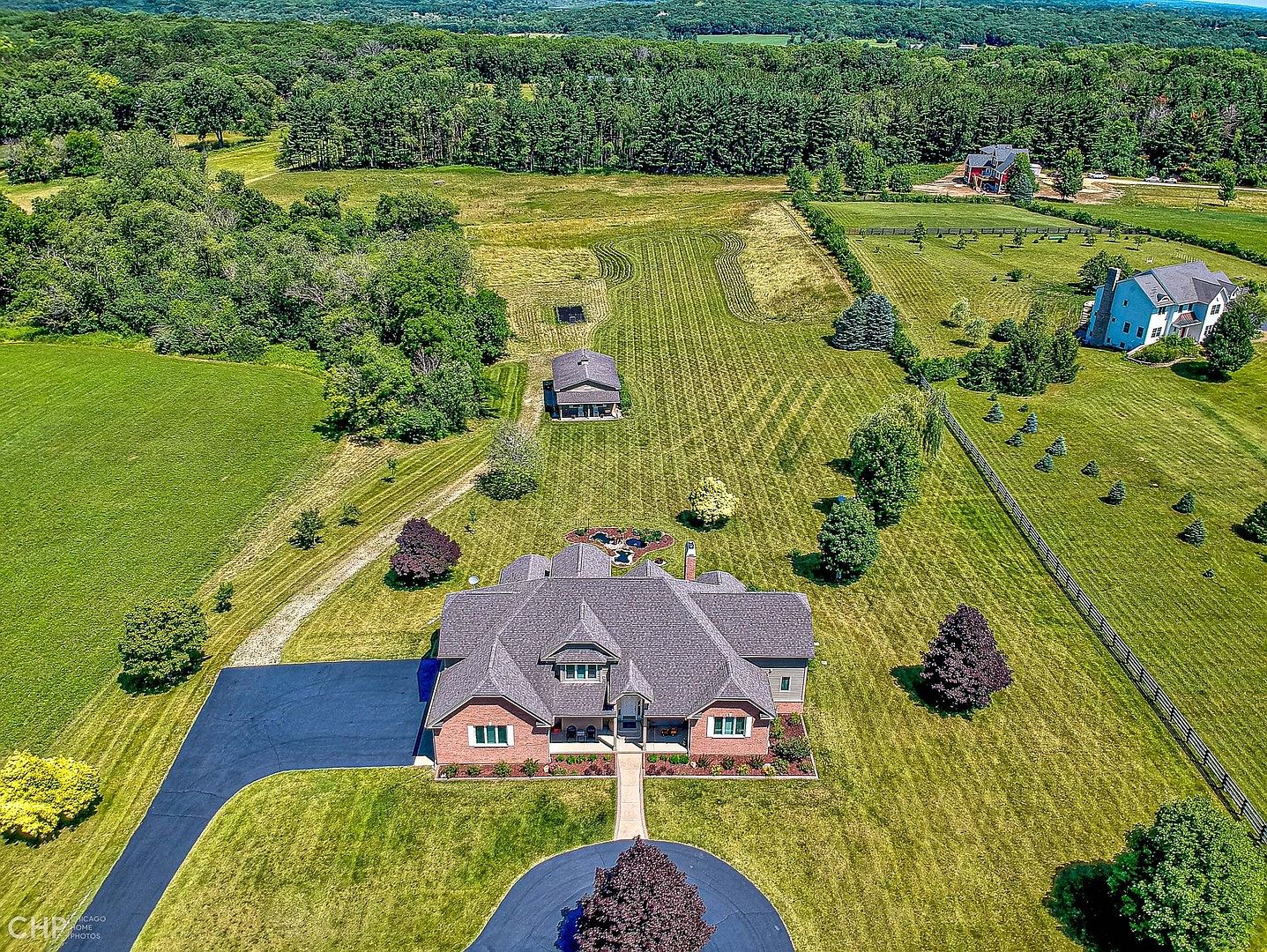 8720 Mason Hill Rd, Woodstock, IL 60098 Zillow