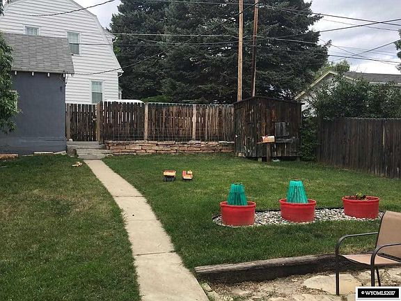 3rd image of 216 S Wyoming Ave
