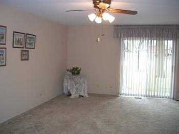 3rd image of 607 Eastview Ct Unit V1