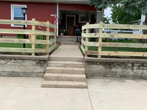 548 W South St, Winchester, IN 47394