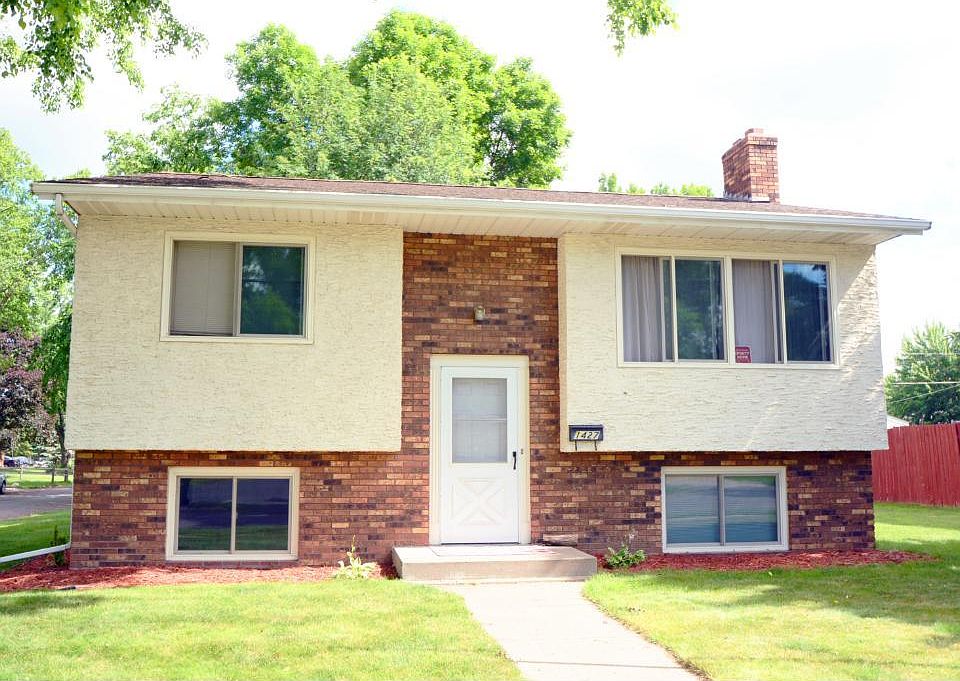 1st image of 1427 Idaho Ave E