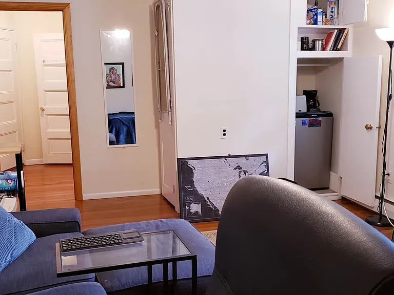 8 Denns Pl — Photo 8