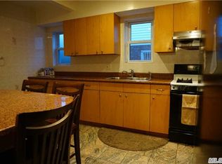 6949 180th St, Fresh Meadows, NY 11365