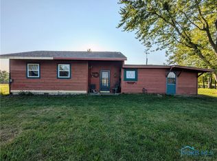 18640 County Road K, West Unity, OH 43570