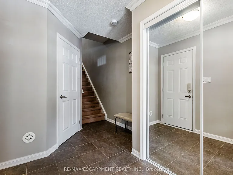 280 Wetenhall Lndg — Photo 6