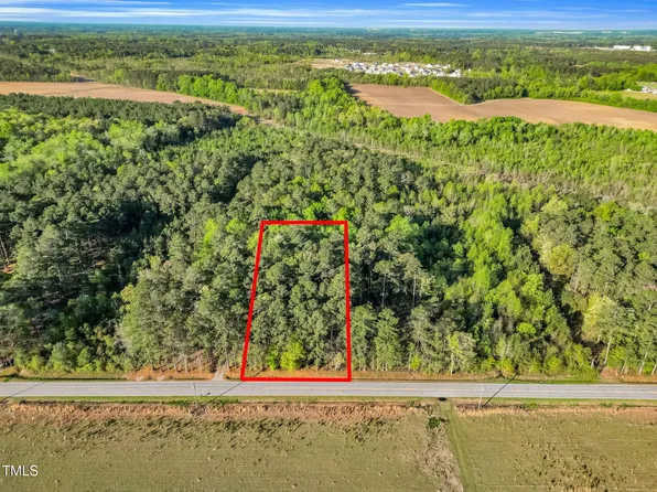 1038 John B Carter Rd #8, Fayetteville, NC 28312
