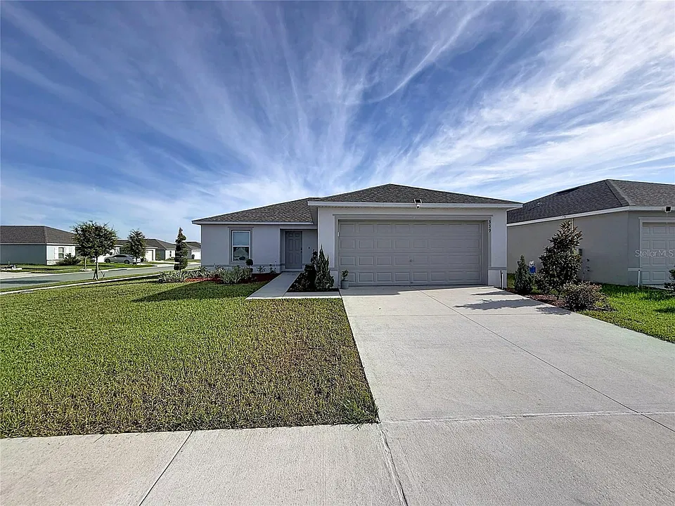 339 Towns Cir