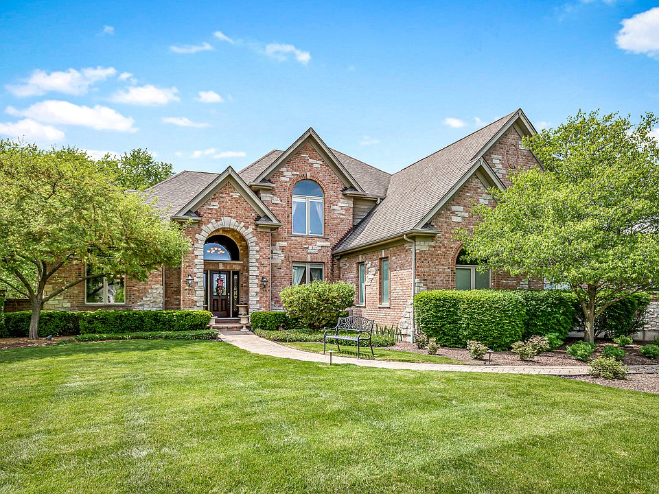 1st image of 22712 N Eleanor Ct